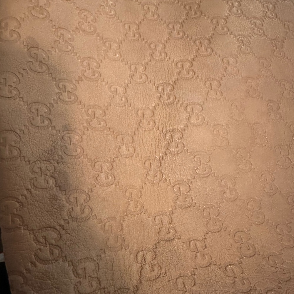 Authentic Gucci Beige Embossed Leather Tote - Picture 12 of 16